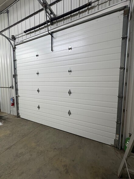 More Photos Of 4388 Gibsonia Rd, Gibsonia Warehouse For Lease