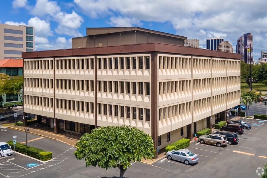 More Photos Of 600 Kapiolani Blvd, Honolulu Medical For Lease