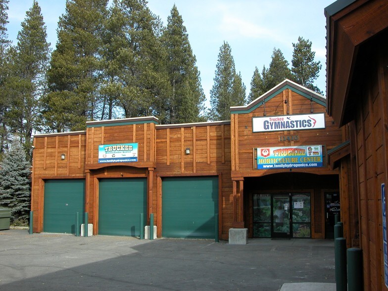 More Photos Of 11410-11420 Deerfield Dr, Truckee General Retail For Lease