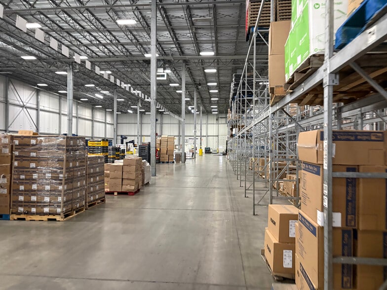 More Photos Of 12200 Corporate Dr, Parma Warehouse For Sale