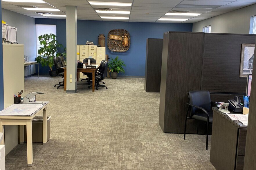 More Photos Of 150 Albert Gallatin Ave, Gallatin Medical For Sale