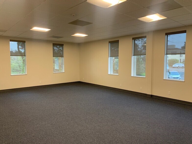 More Photos Of 55 Santa Clara Ave, Oakland Office For Lease