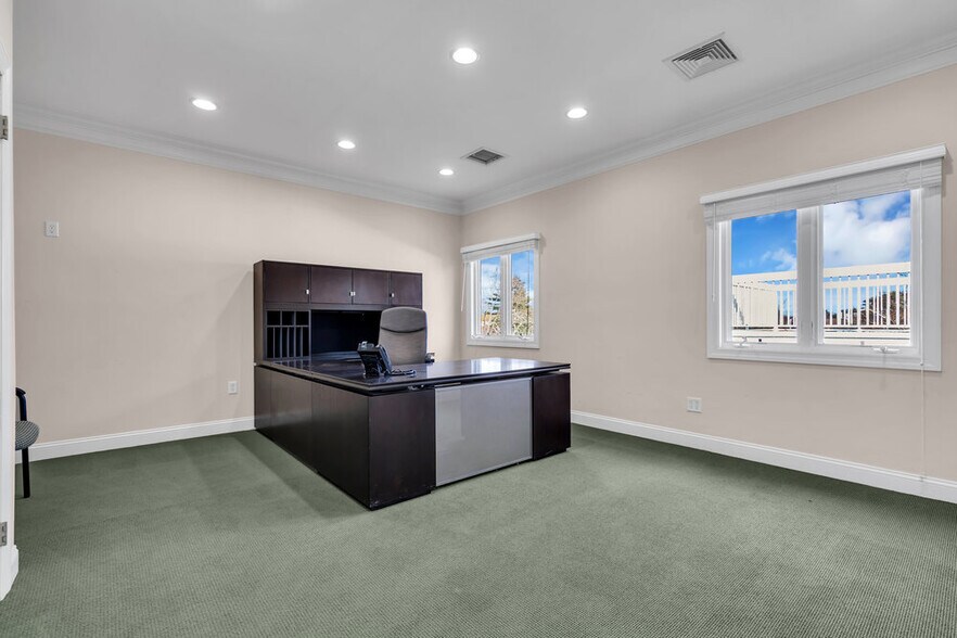 More Photos Of 1 Dag Hammarskjold Blvd, Howell Medical For Lease