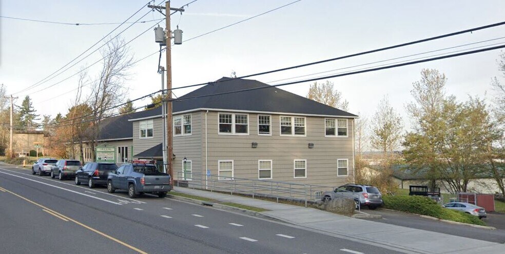 More Photos Of 24111 NE Halsey St, Wood Village Loft Creative Space For Lease