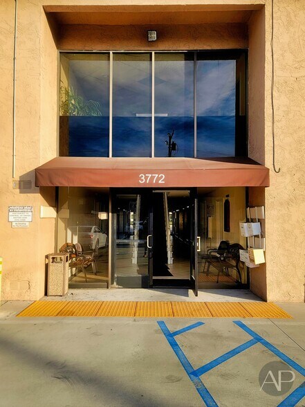 More Photos Of 3772 Katella Ave, Los Alamitos Medical For Lease