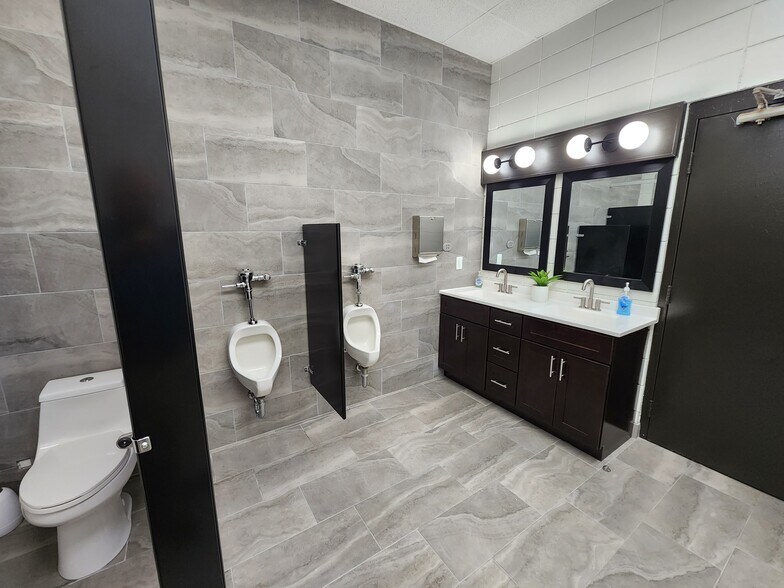 More Photos Of 501 Howell Rd, Greenville Office For Lease