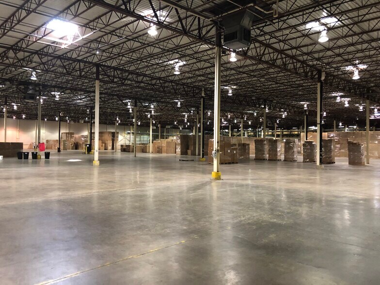 More Photos Of 1457 Industrial Park Rd, Sardis Distribution For Sale
