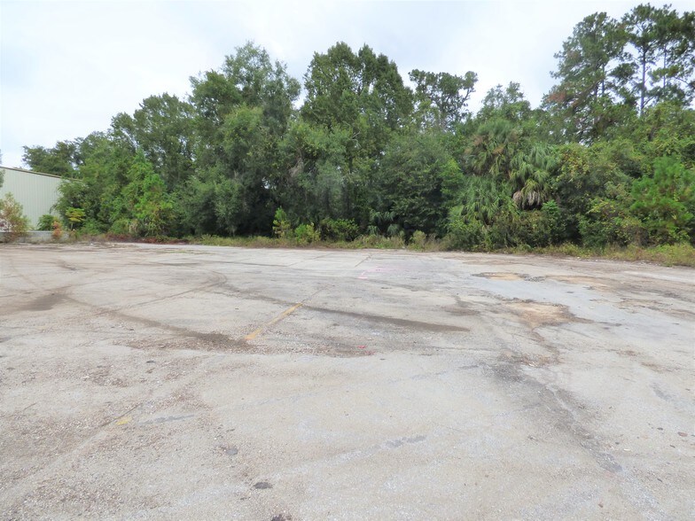 More Photos Of 3131 US Highway 441/27, Fruitland Park Warehouse For Sale