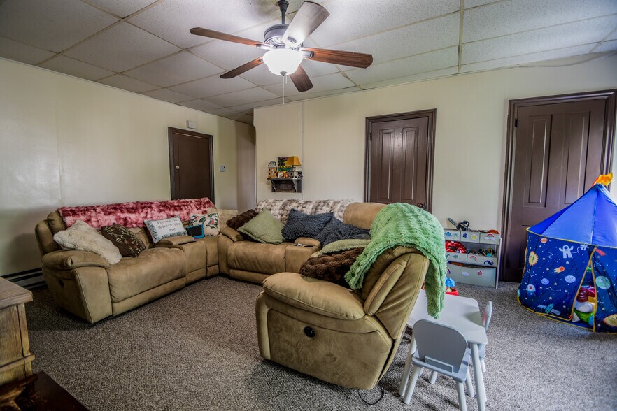 More Photos Of 1 S Main St, Richlandtown Apartments For Sale