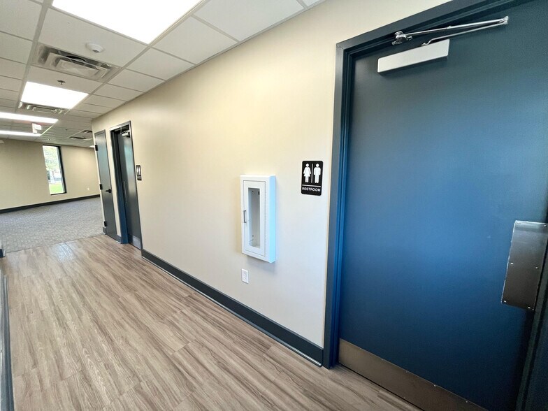 More Photos Of 307 Southgate Ct, Brentwood Medical For Lease