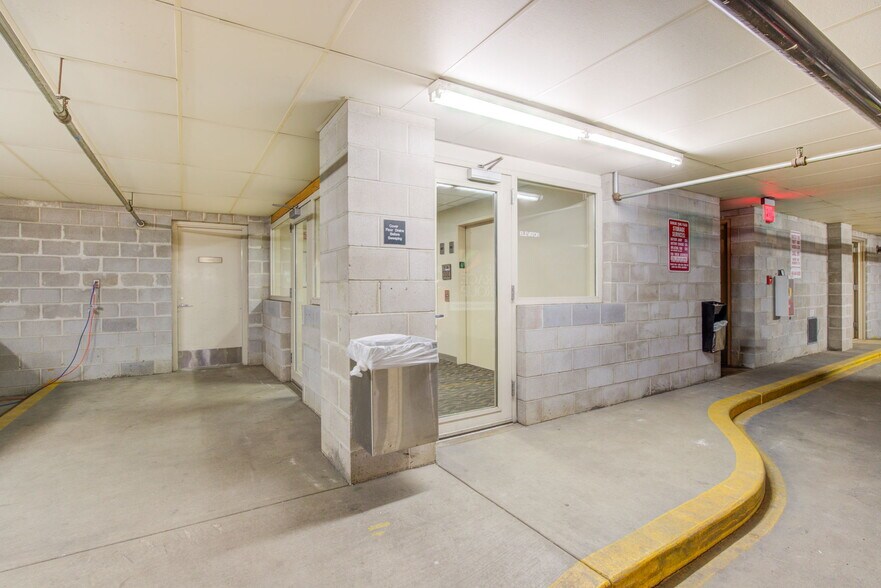 More Photos Of 570 Asbury St, Saint Paul Office For Lease