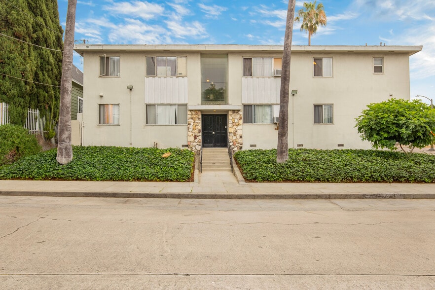 More Photos Of 136 S Westlake Ave, Los Angeles Apartments For Sale
