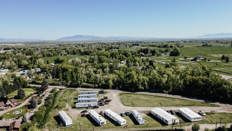 Primary Photo Of 250 Pioneer Dr, Dillon Manufactured Housing Mobile Home Park For Sale