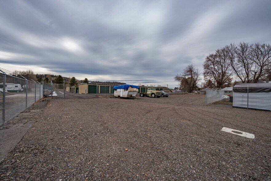 More Photos Of 4851 Highway 97 N, Klamath Falls Self Storage For Sale
