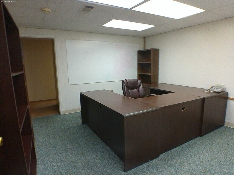 More Photos Of 603 N 8th St, Killeen Office For Sale