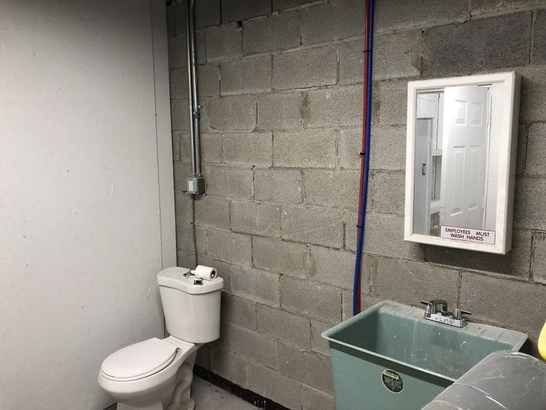 More Photos Of 18 W Winona Ave, Norwood Light Distribution For Sale
