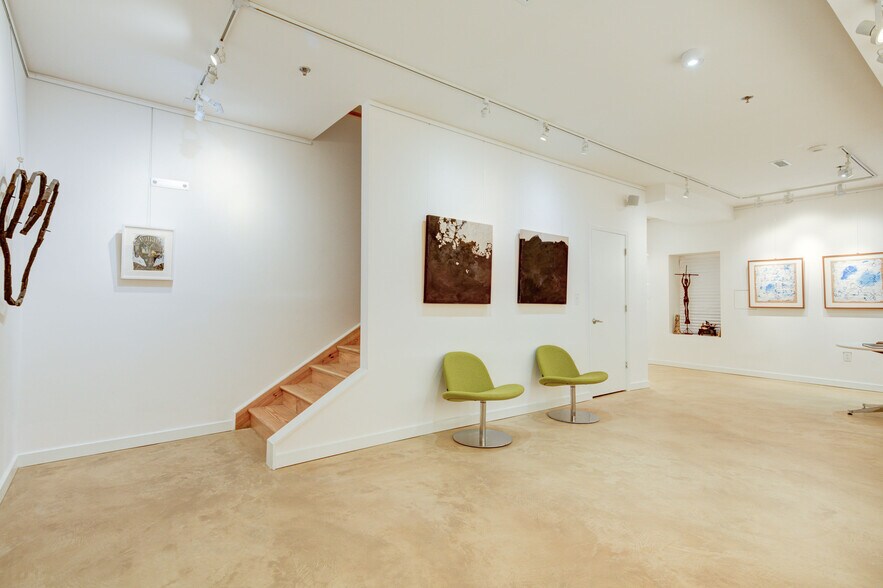 More Photos Of 2028 Frankford Ave, Philadelphia General Retail For Sale