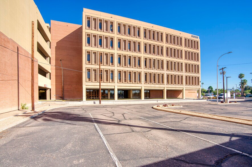 More Photos Of 6036 N 19th Ave, Phoenix Medical For Lease