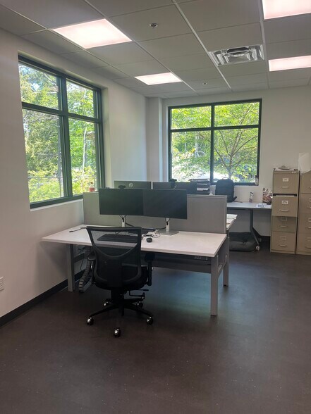 More Photos Of 42 Industrial Park Rd, Saco Office For Lease
