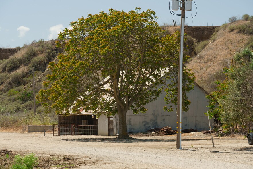 More Photos Of 41460 Los Coches Rd, Soledad Land For Sale