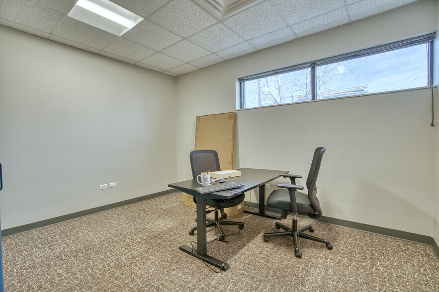 More Photos Of 1110 Boston Ave, Longmont Research And Development For Lease