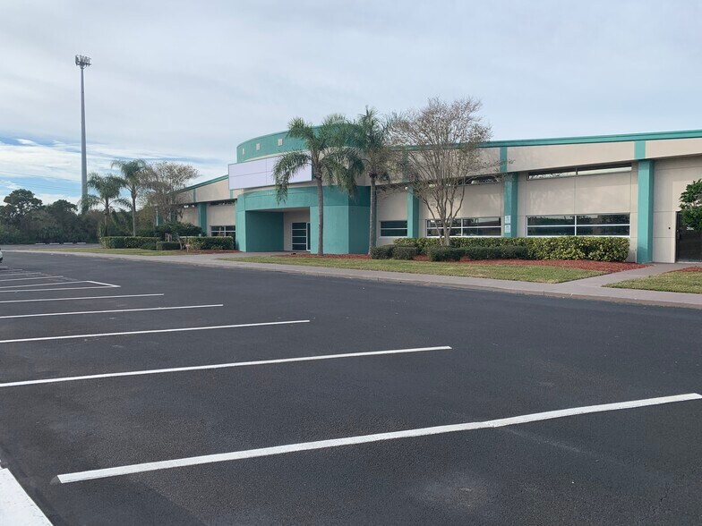 More Photos Of 2725-2755 Kirby Cir NE, Palm Bay Unknown For Lease