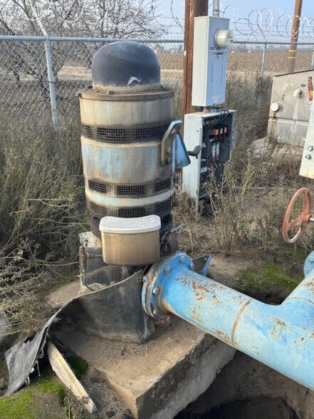 More Photos Of 5100 S Pratt St, Tulare Land For Sale