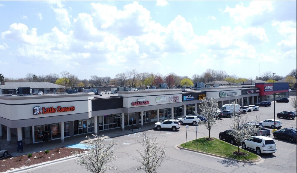 More Photos Of 30598-30860 Southfield Rd, Southfield Unknown For Lease