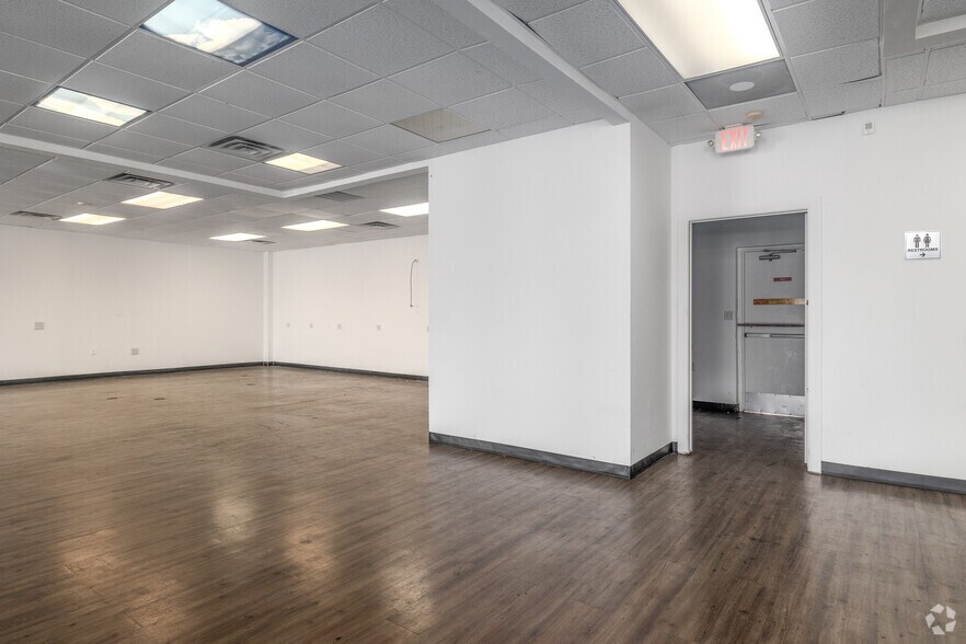 More Photos Of 3700-3780 NW Loop 410, San Antonio Unknown For Lease