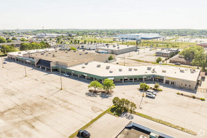 More Photos Of 5105-5115 Glendale Ave, Toledo Freestanding For Lease