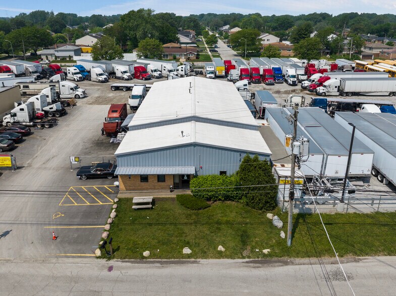 More Photos Of 14002 S Harrison Ave, Posen Truck Terminal For Sale