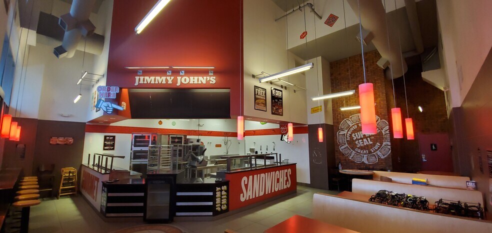 More Photos Of 1926 W Burnside, Portland Apartments For Lease