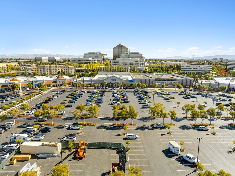 More Photos Of 2202 Bridgepointe Pky, San Mateo Unknown For Lease