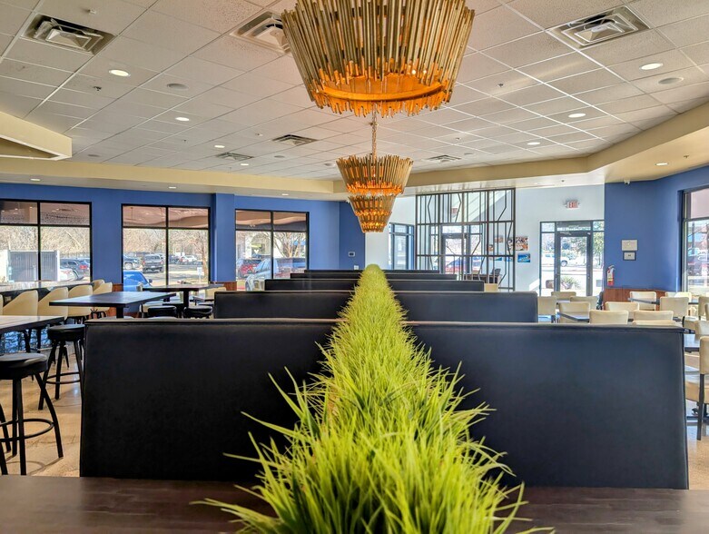 More Photos Of 5204 Colleyville Blvd, Colleyville Restaurant For Lease