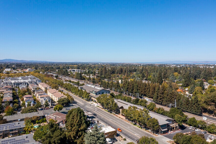 More Photos Of 100 W Evelyn Ave, Mountain View Office For Lease