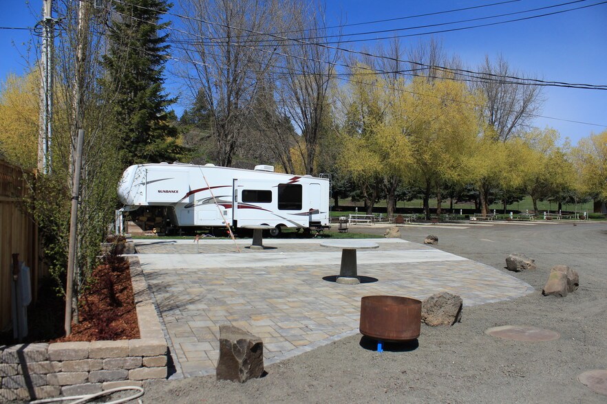 More Photos Of 18617 W Williams Lake Rd, Cheney Trailer Camper Park For Lease