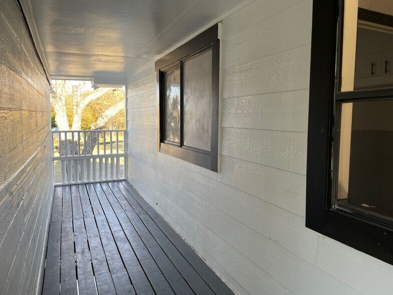 More Photos Of 613 Central Texas Expy, Lampasas Multifamily For Sale