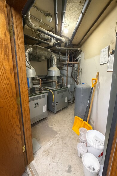 More Photos Of 151 Sunnyslope Rd, Morris Apartments For Sale