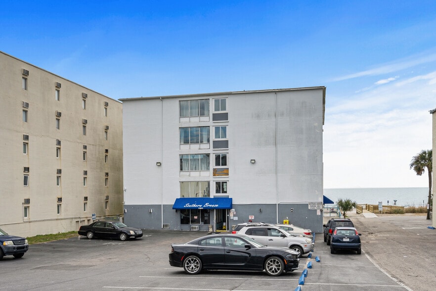 More Photos Of 1901 S Ocean Blvd, Myrtle Beach Hotel For Sale