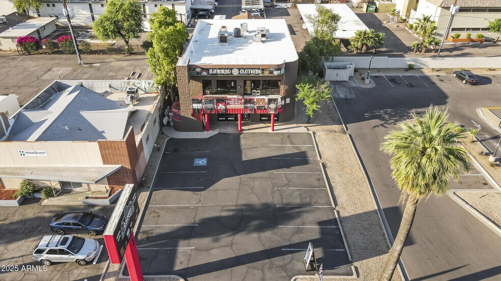 More Photos Of 319 E McDowell Rd, Phoenix Office For Sale