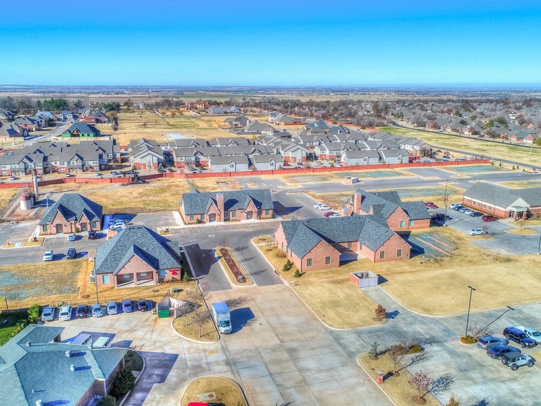 More Photos Of 2240 NW 36th Ave, Norman Medical For Sale