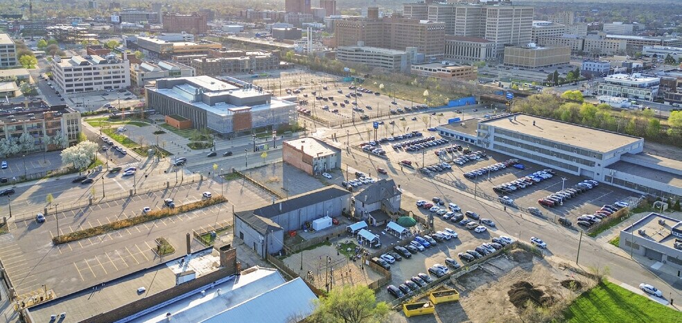 More Photos Of 38 Piquette St, Detroit Warehouse For Sale
