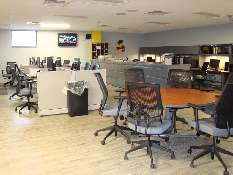 More Photos Of 1750 Granite Station Rd, Gettysburg Office For Sale