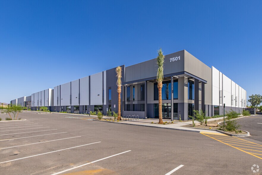 Primary Photo Of 7501 E Redfield Rd, Scottsdale Warehouse For Sale