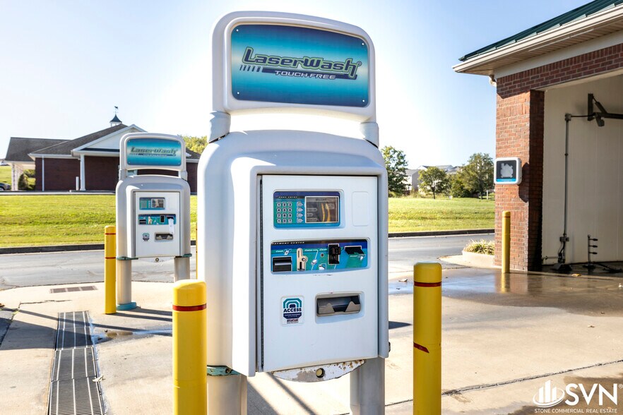 More Photos Of 1042 Bypass S, Lawrenceburg Carwash For Sale