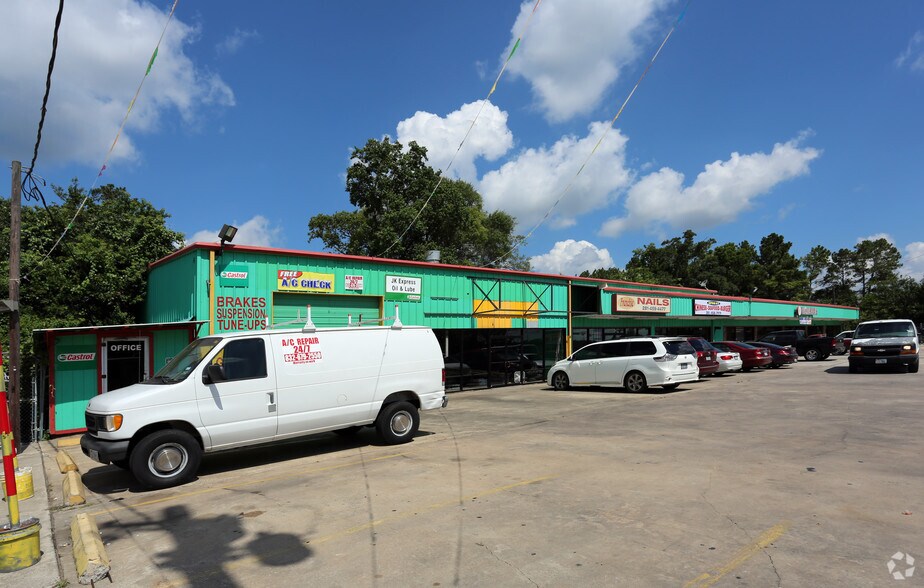 Primary Photo Of 8529 C.E. King Pky, Houston Unknown For Lease