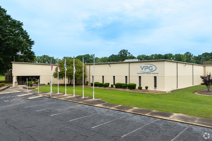 Primary Photo Of 951 Wendell Blvd, Wendell Manufacturing For Sale