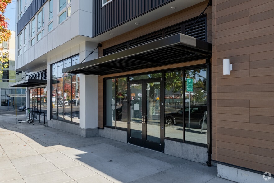 More Photos Of 5460 N Interstate Ave, Portland Apartments For Lease