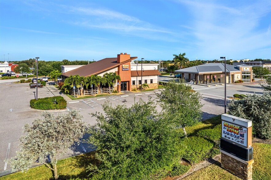 More Photos Of 5490 Stadium Pky, Melbourne Restaurant For Sale