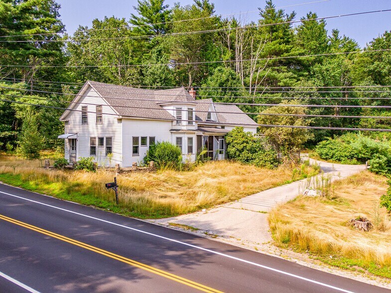 More Photos Of 267 Londonderry Tpke, Hooksett Warehouse For Sale